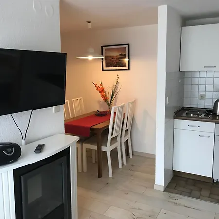 Zur Seebruecke Nr 1 شقة داهم